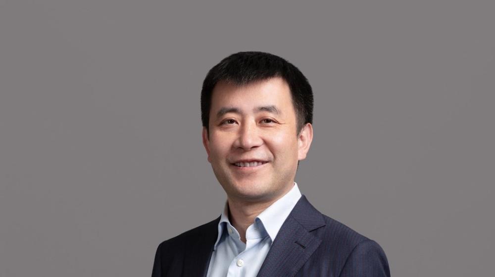 熊 宜